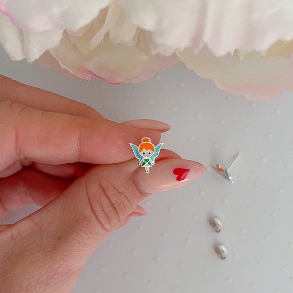 925 Sterling silver fairy stud earrings - Picture 2 of 4